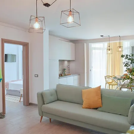 Apartament Sunny Side In Complexul Alezzi