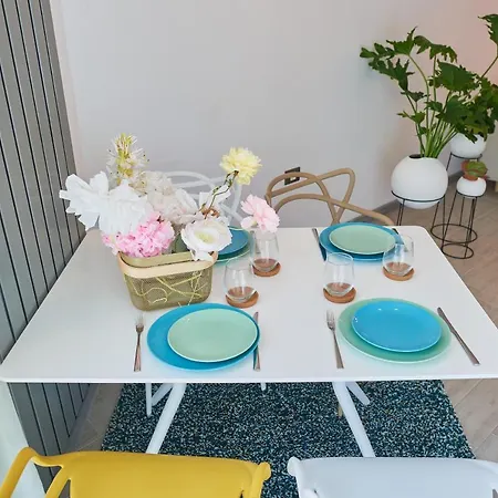 Sunny Side In Complexul Alezzi *