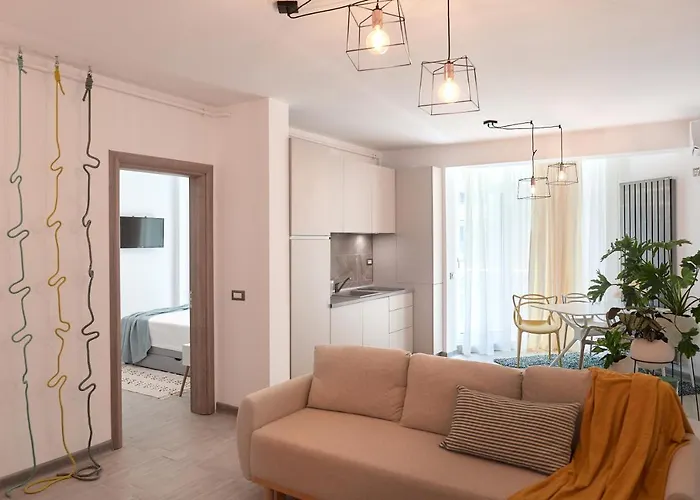 Sunny Side In Complexul Alezzi Apartman Năvodari