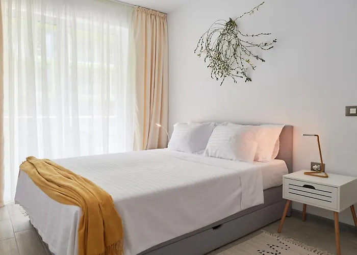 Sunny Side In Complexul Alezzi