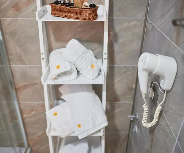 Sunny Side In Complexul Alezzi Apartman