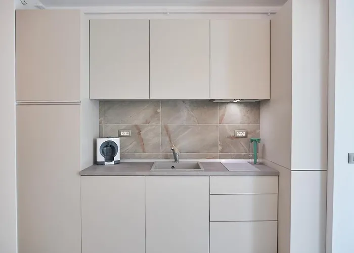 Sunny Side In Complexul Alezzi Apartman