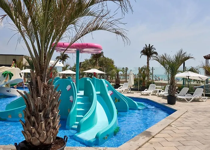 Sunny Side In Complexul Alezzi Apartman